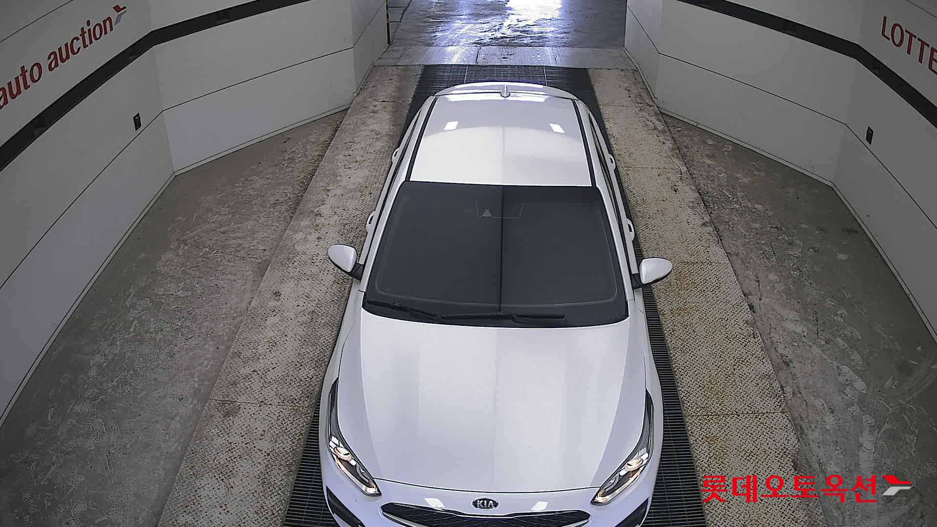 Kia K3 - 7