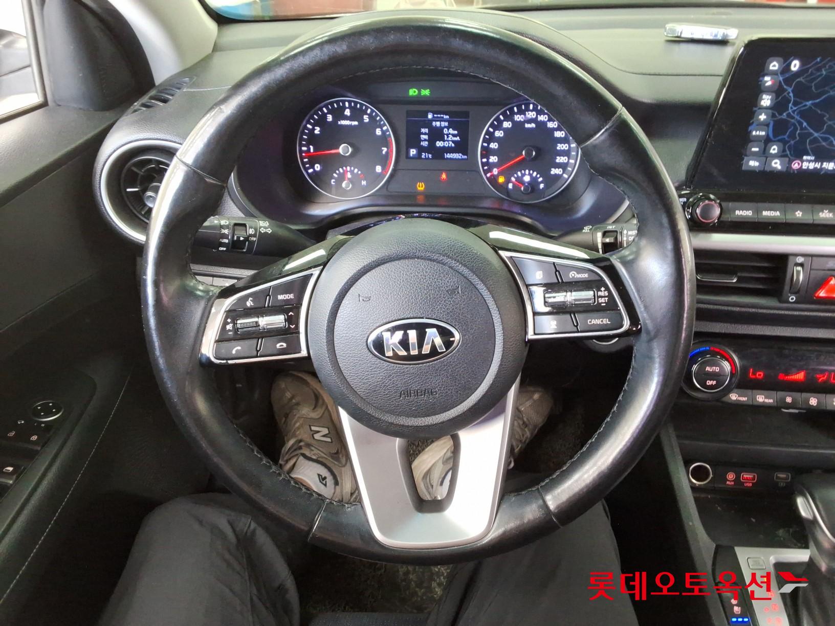 Kia K3 - 30