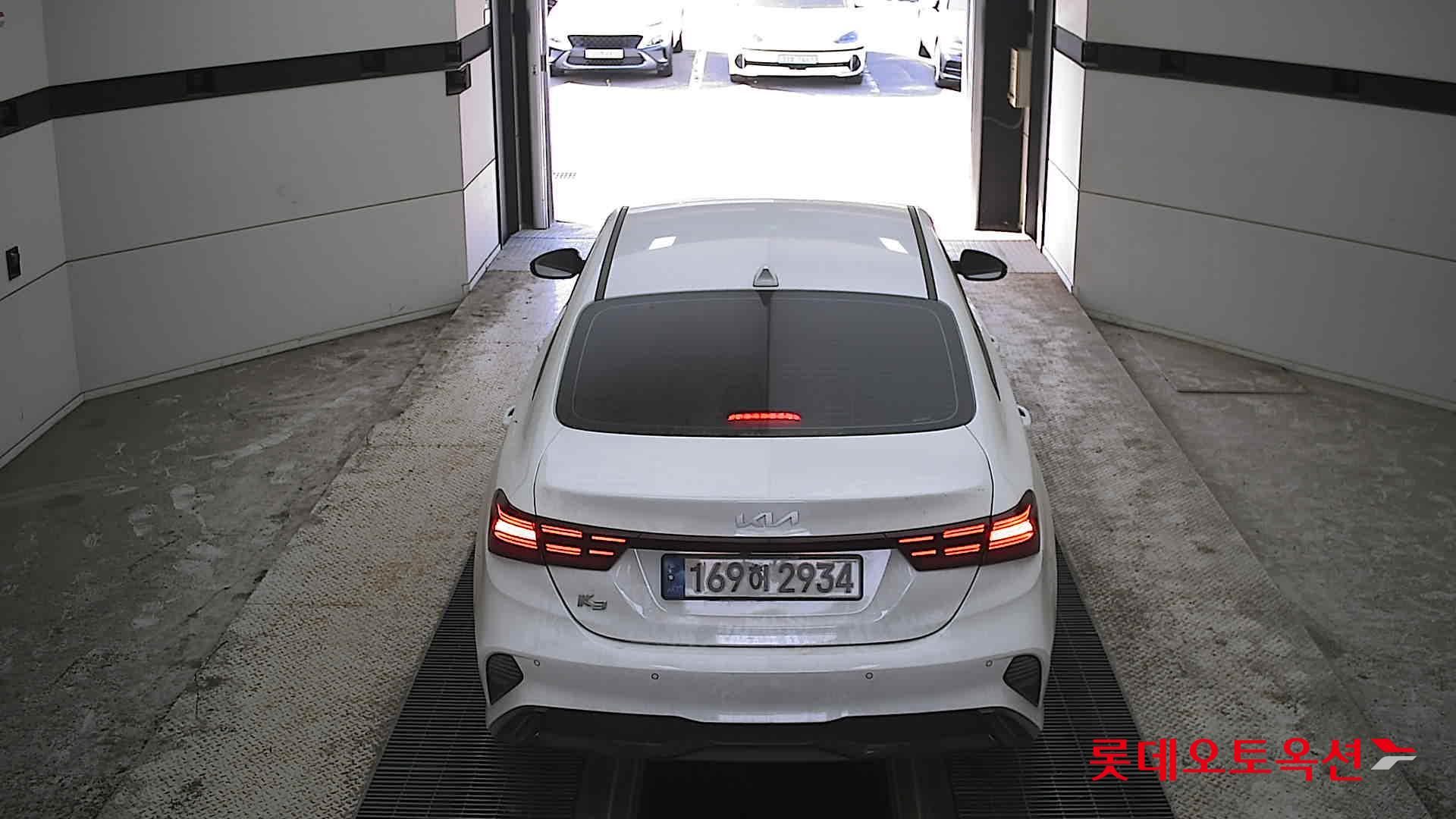 Kia K3 - 17