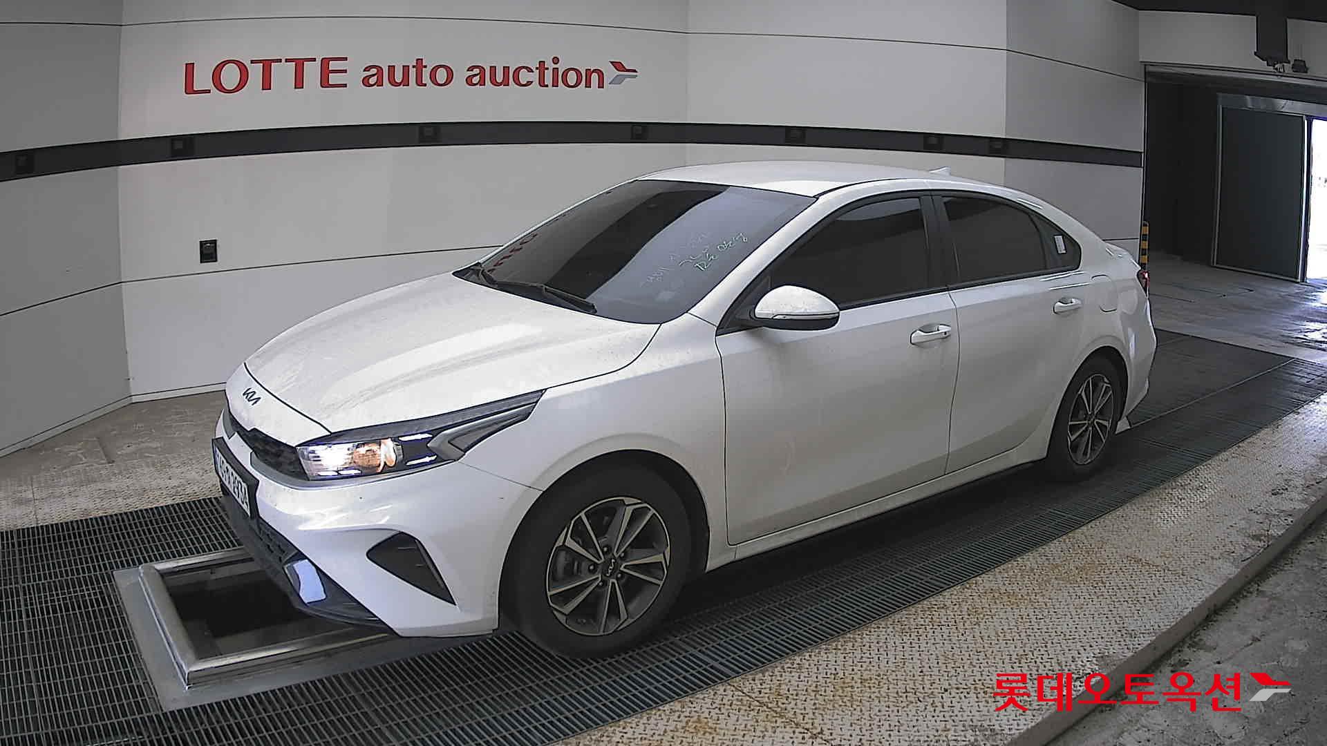 Kia K3 - 11