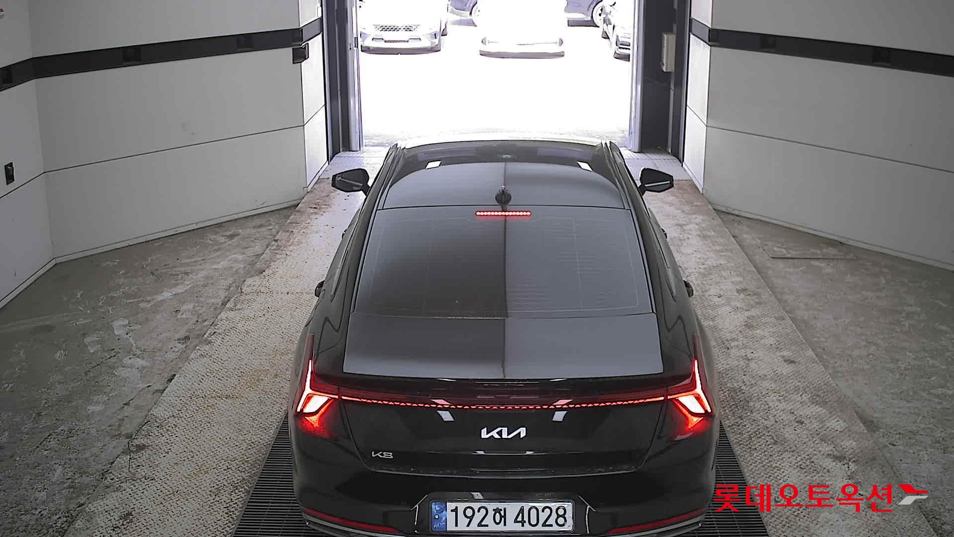 كيا K8 2023 - صورة 17