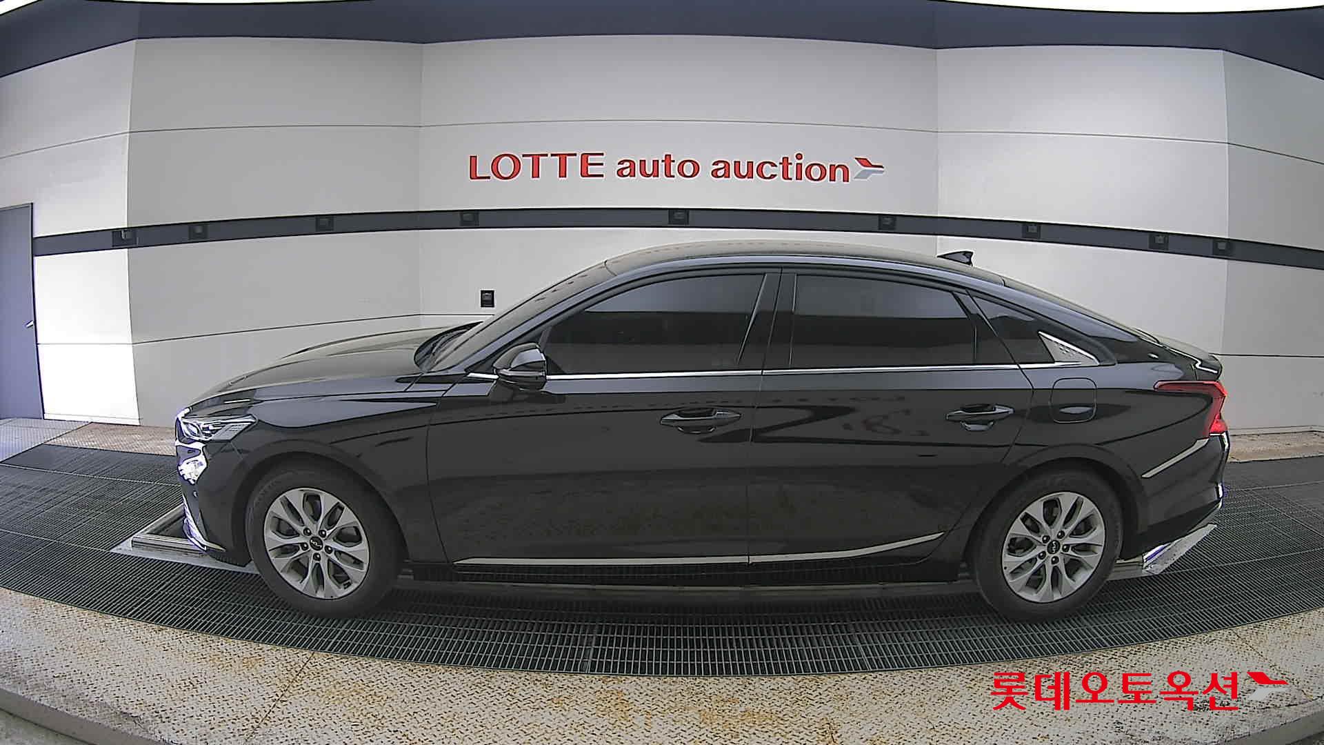 كيا K8 2023 - صورة 13