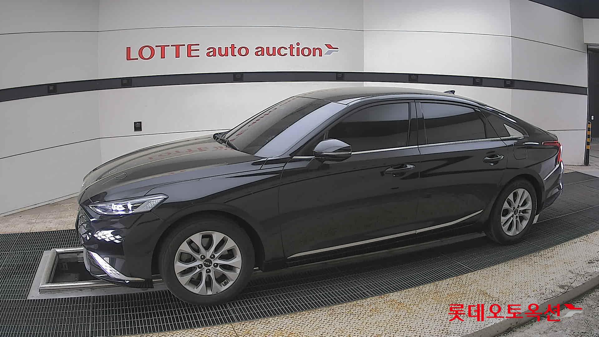 كيا K8 2023 - صورة 12