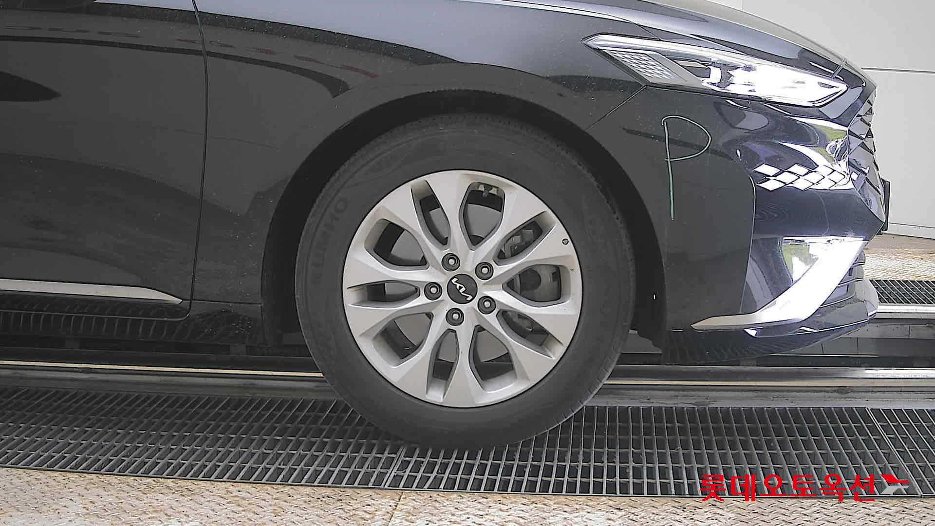 كيا K8 2023 - صورة 27