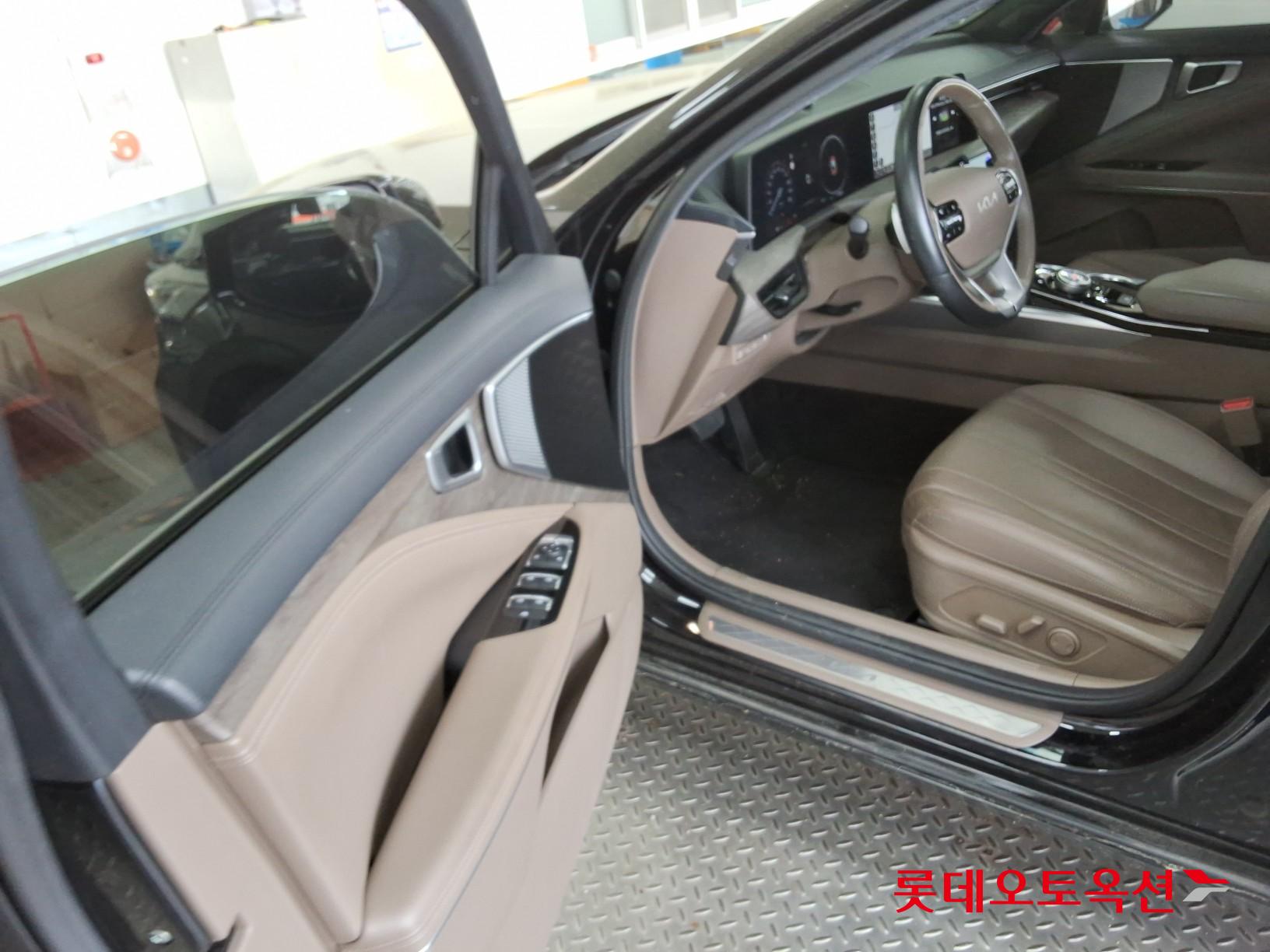 كيا K8 2023 - صورة 37