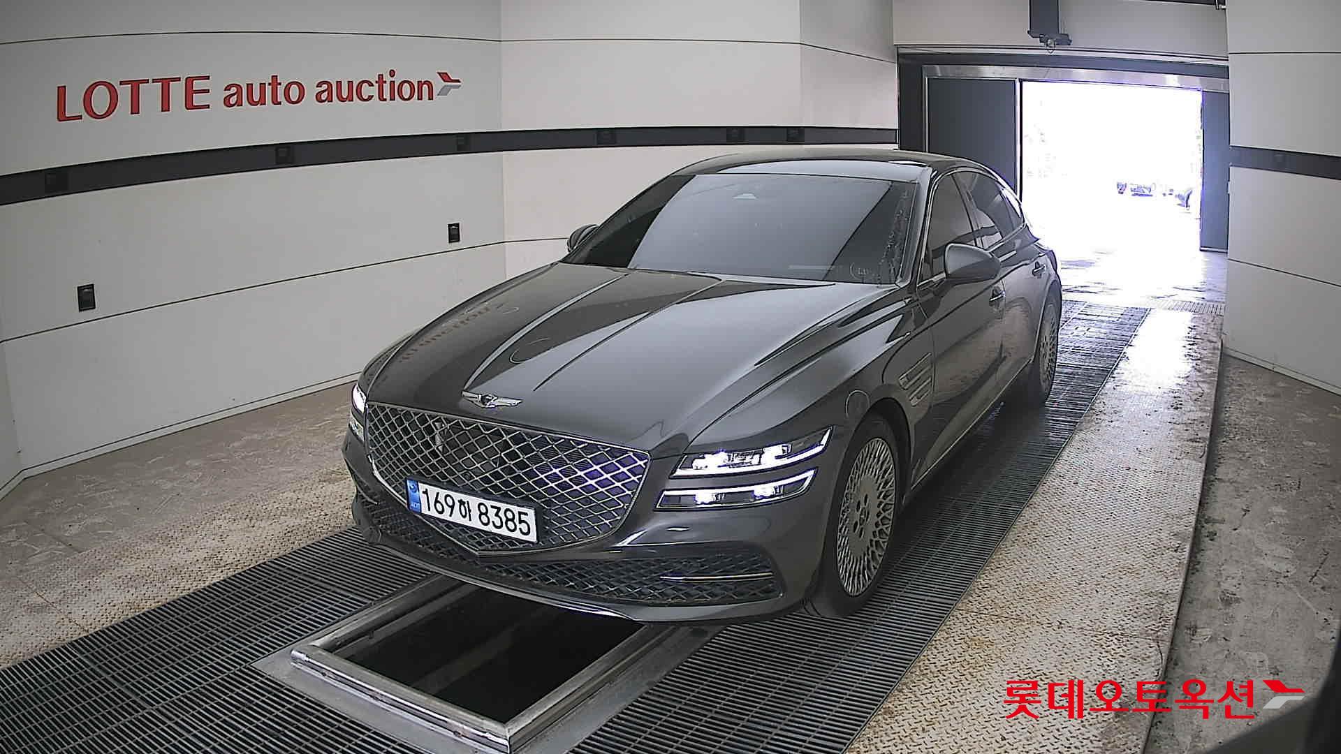 Genesis G80 - 10
