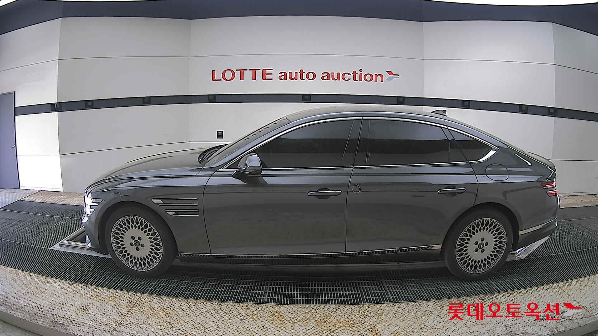Genesis G80 - 13