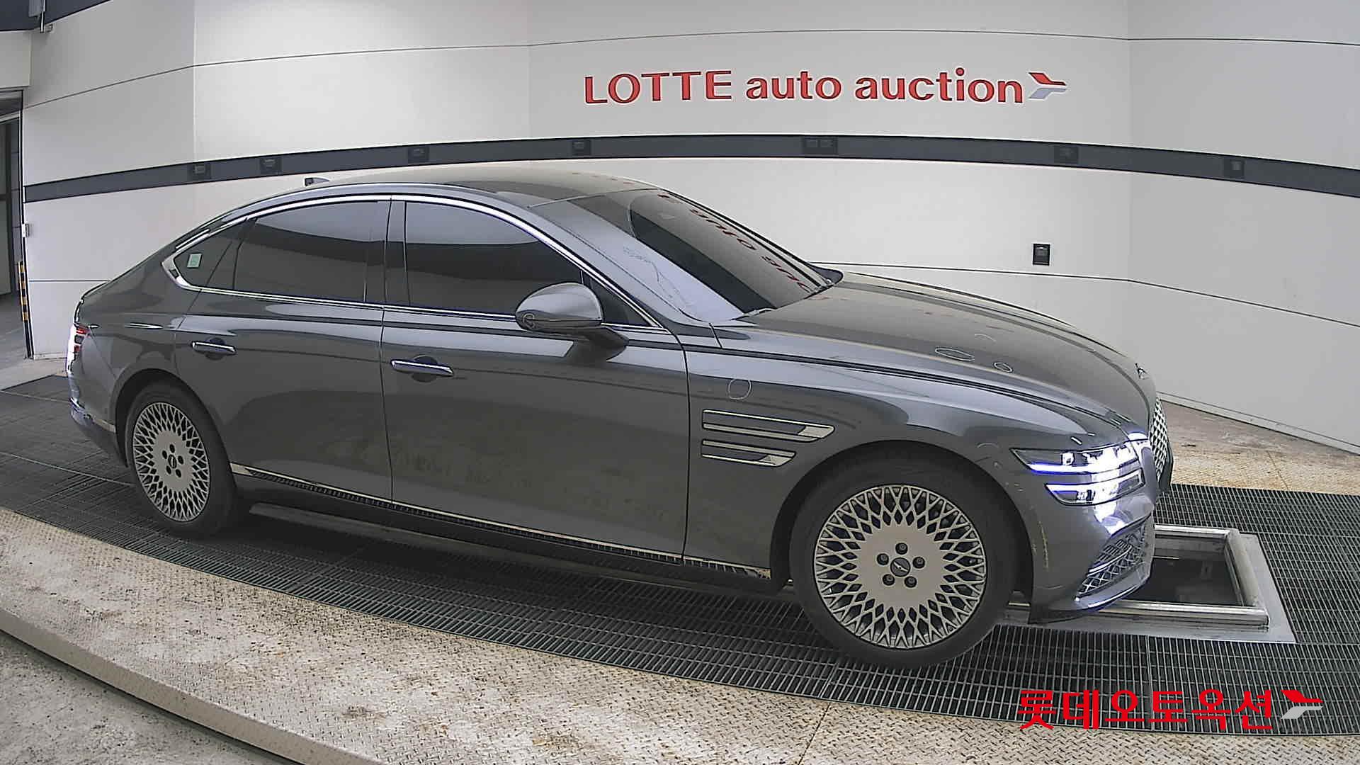 Genesis G80 - 22