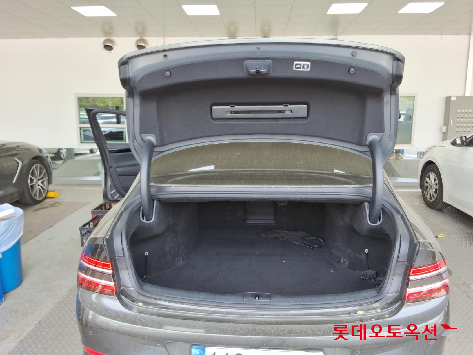 Genesis G80 - 9