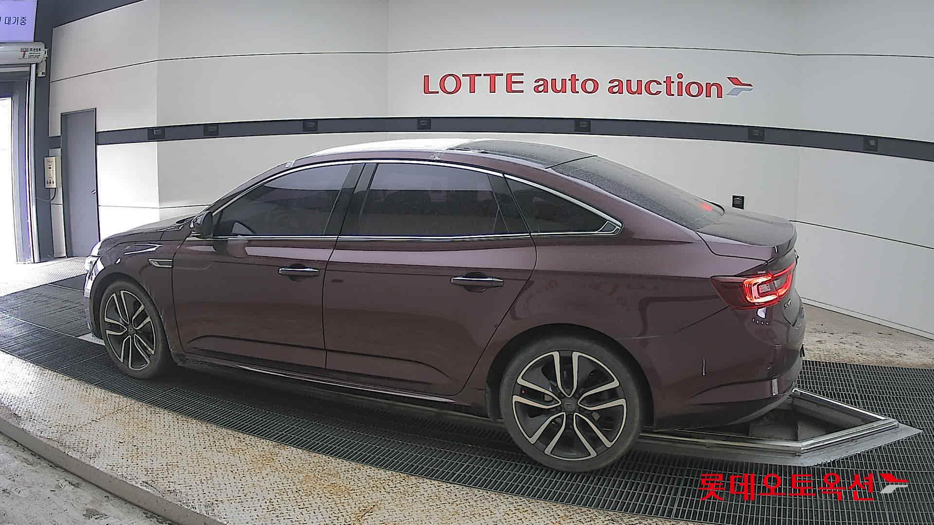 르노삼성자동차 SM6 2019 - 이미지 14