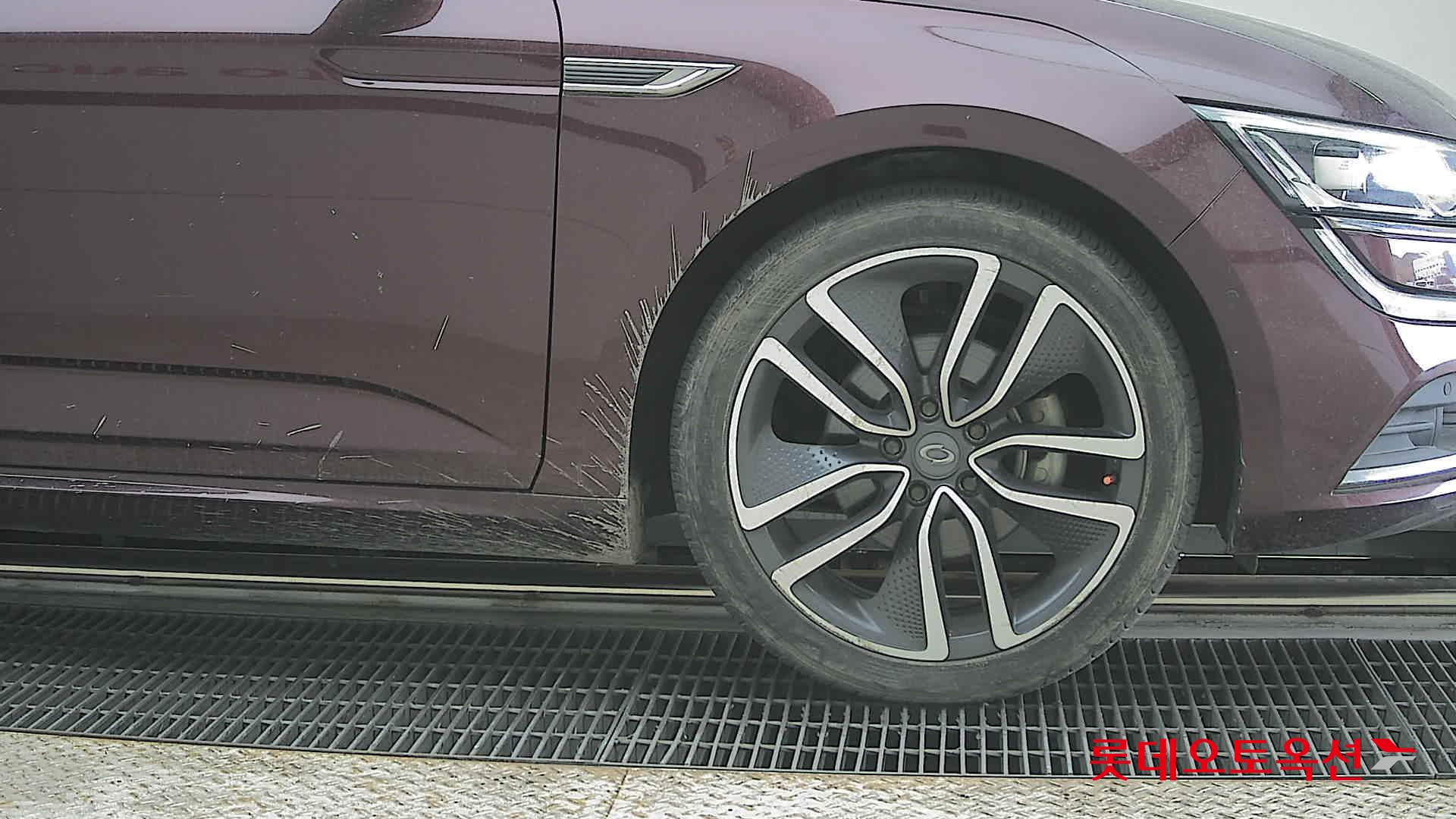 르노삼성자동차 SM6 2019 - 이미지 27