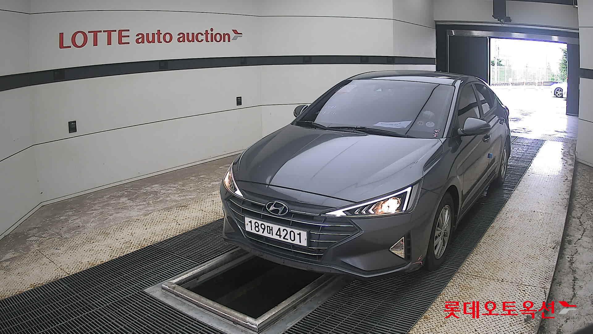 2020 - hyundai avante