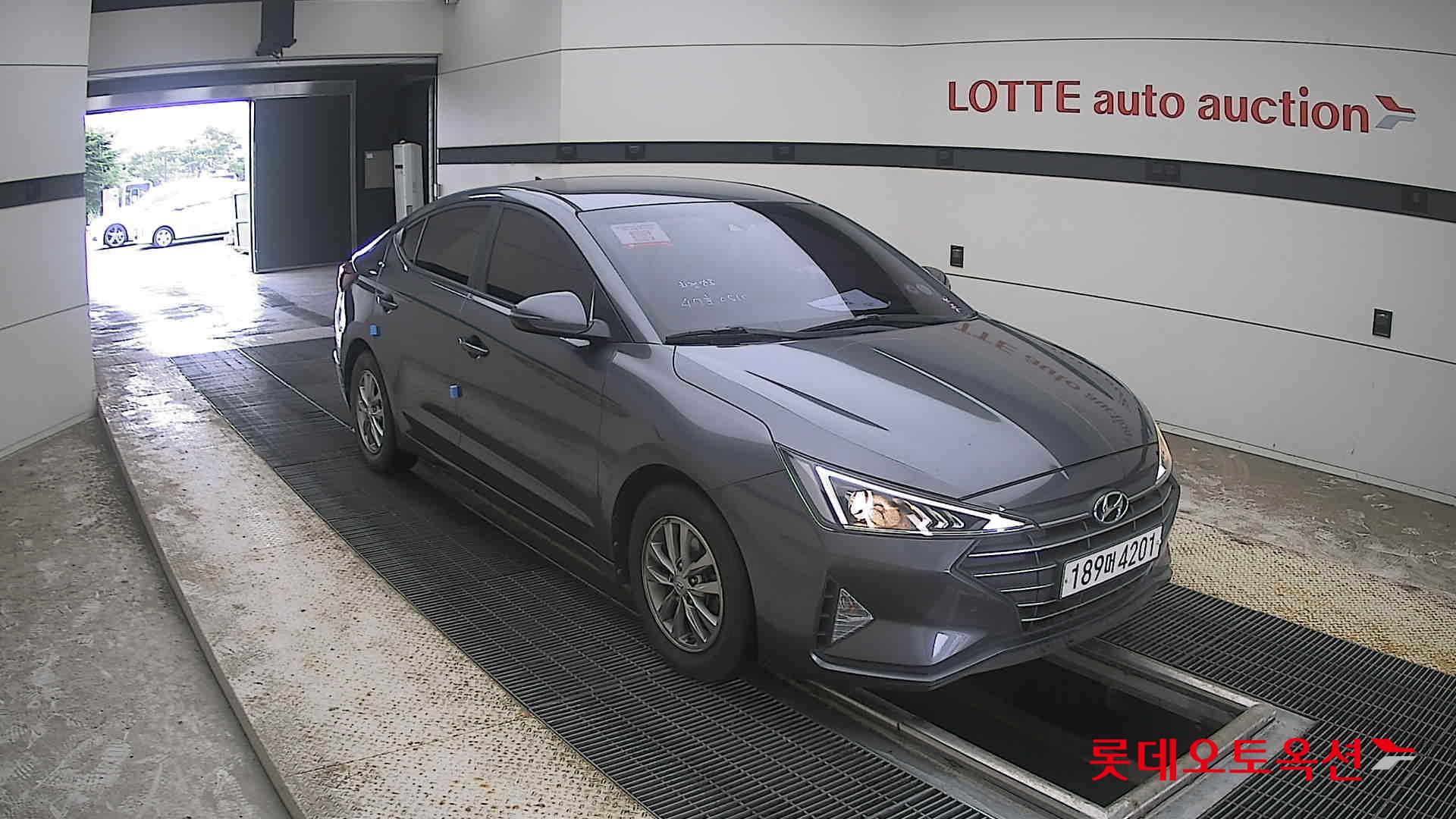 2020 - hyundai avante