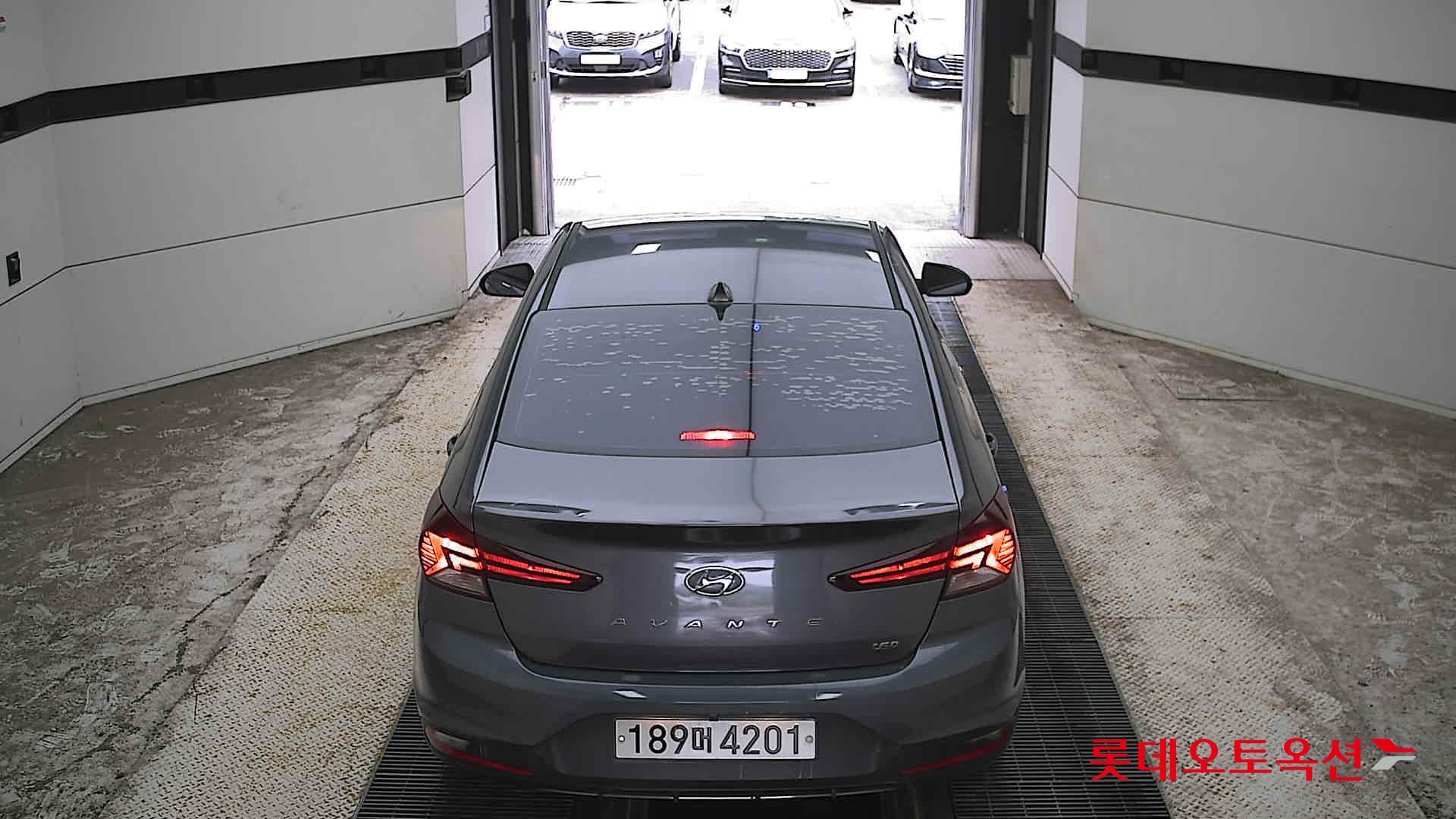 2020 - hyundai avante