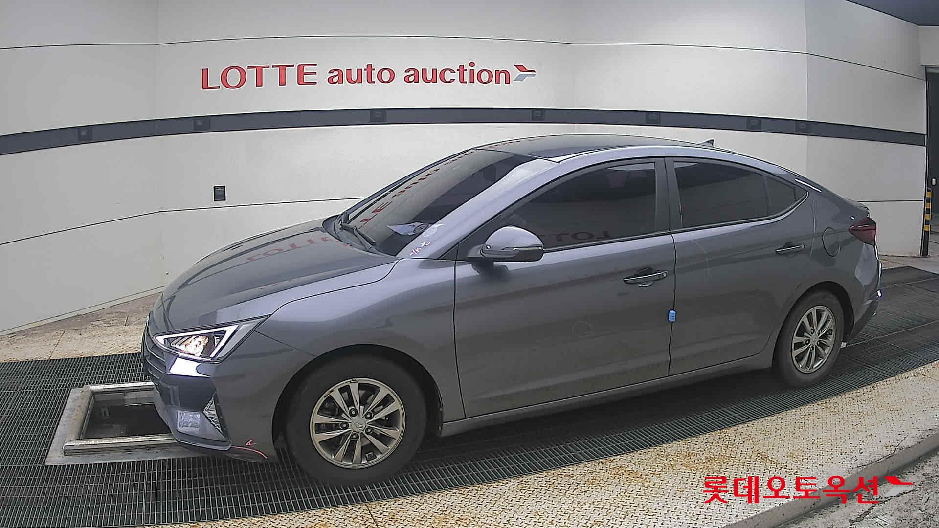 2020 - hyundai avante