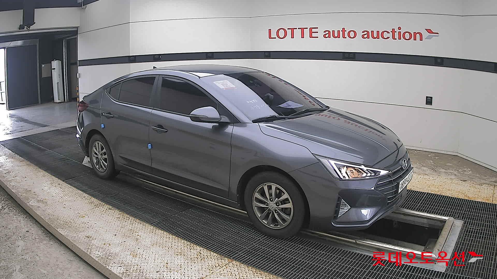 2020 - hyundai avante