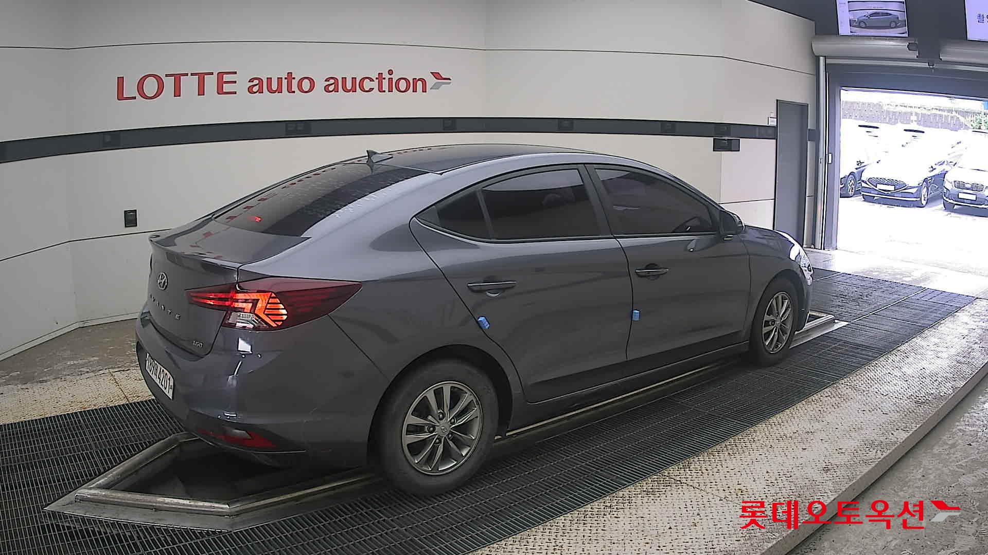 2020 - hyundai avante