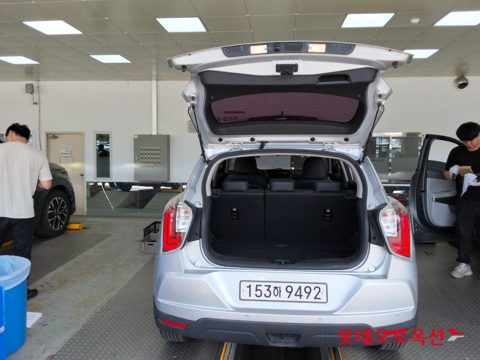 KG Mobility Tivoli - 9