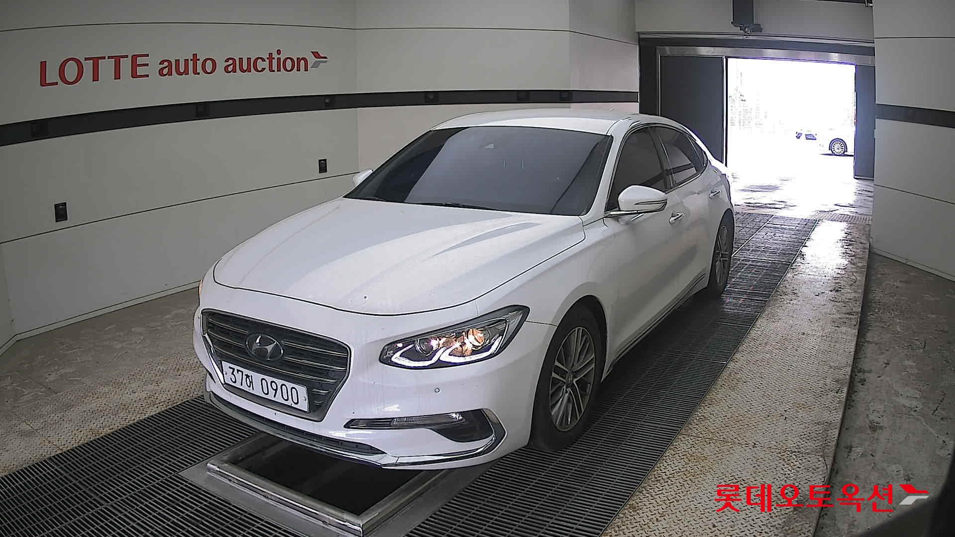 Hyundai Grandeur 2019 - Image 10