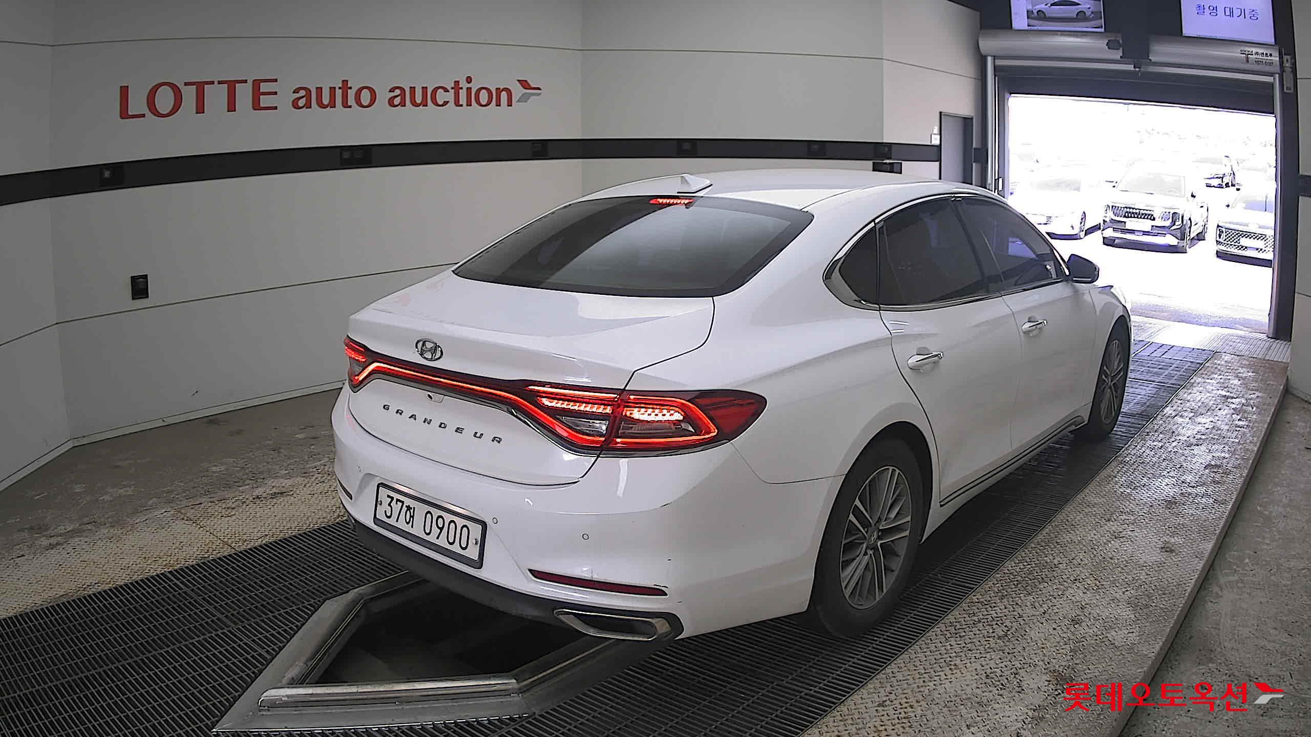 Hyundai Grandeur 2019 - Image 5