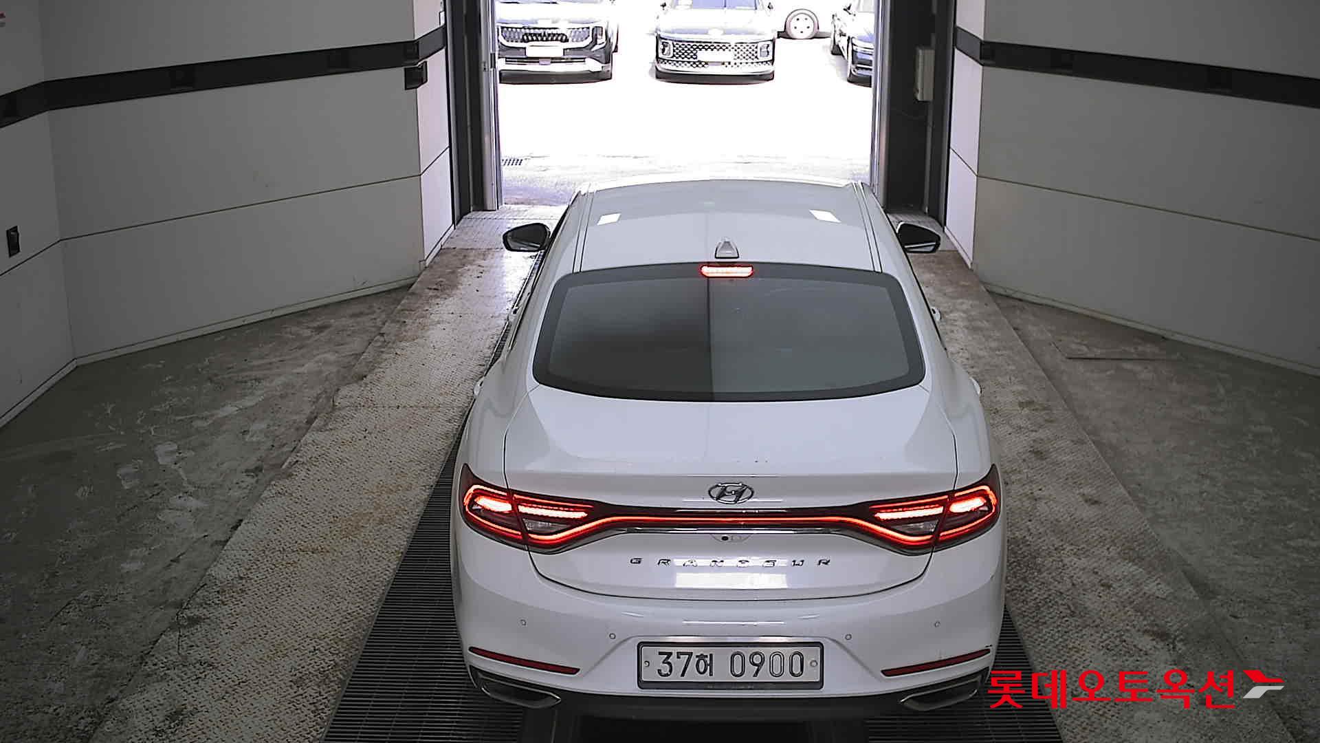 Hyundai Grandeur 2019 - Image 17