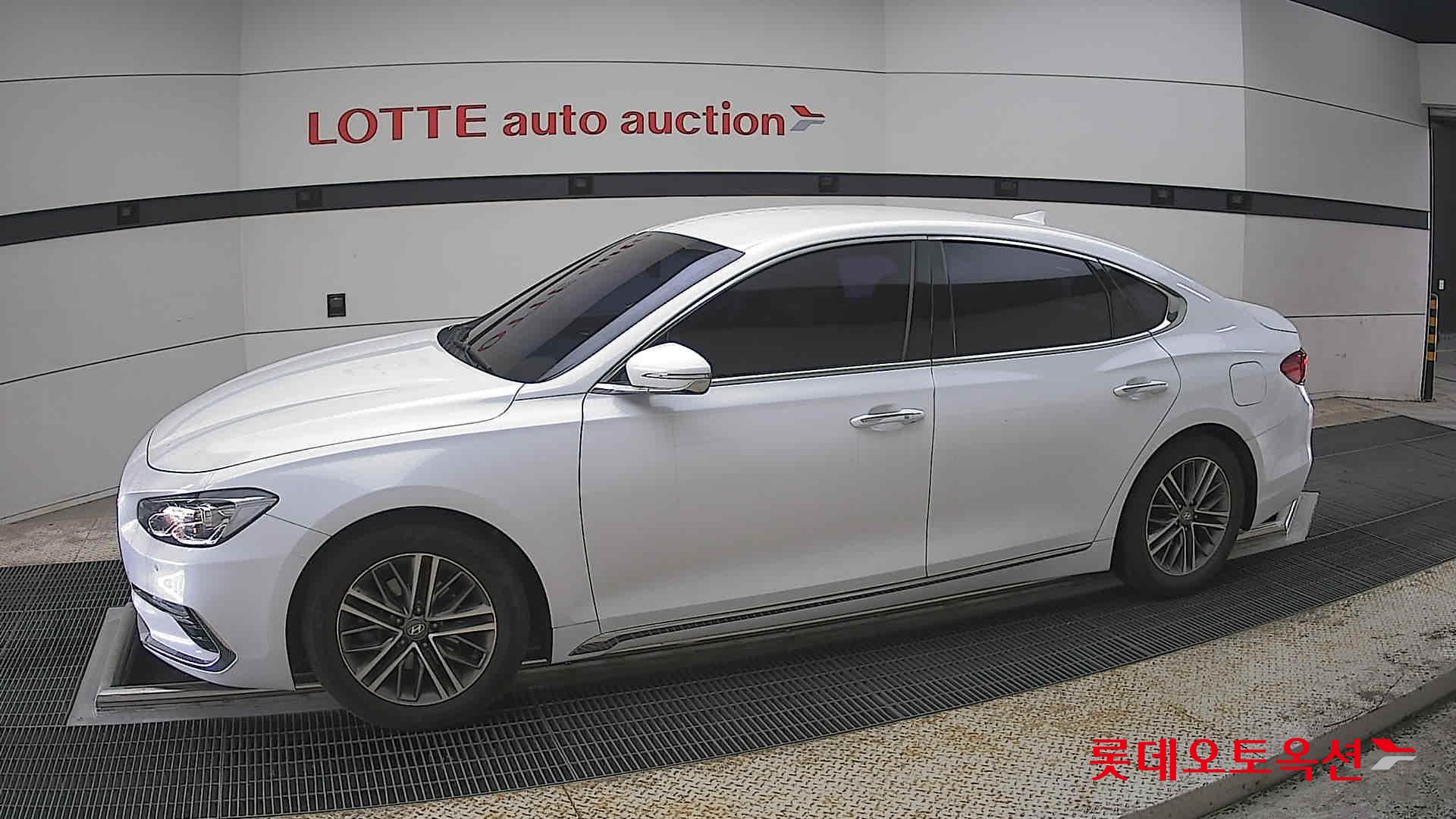 Hyundai Grandeur 2019 - Image 12