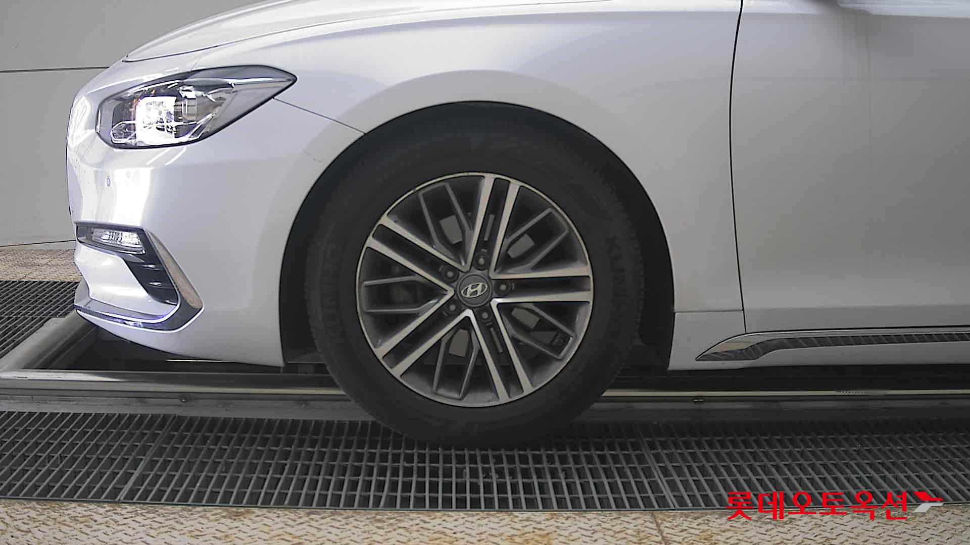 Hyundai Grandeur 2019 - Image 25