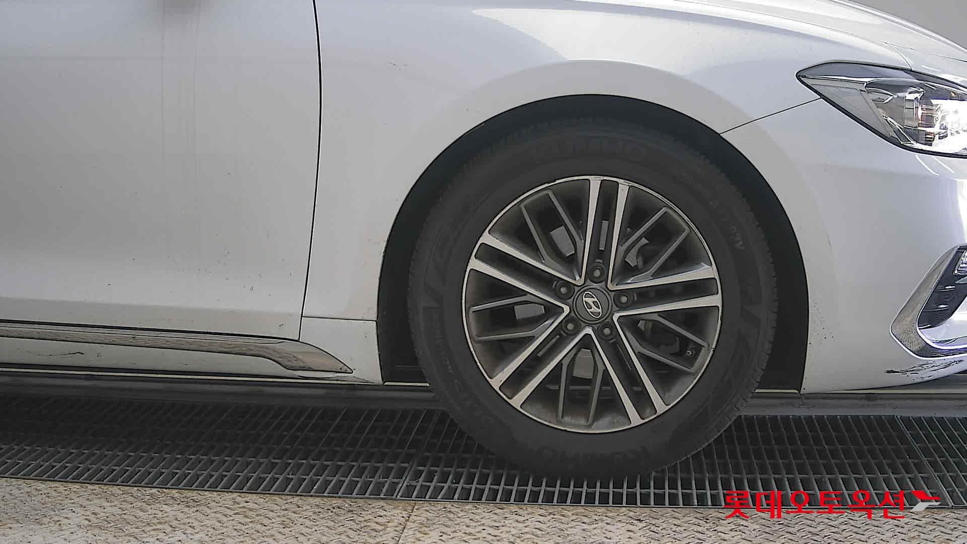 Hyundai Grandeur 2019 - Image 27