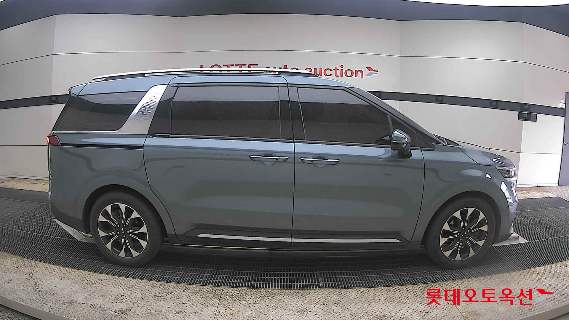 Kia Carnival 2021 - Image 21