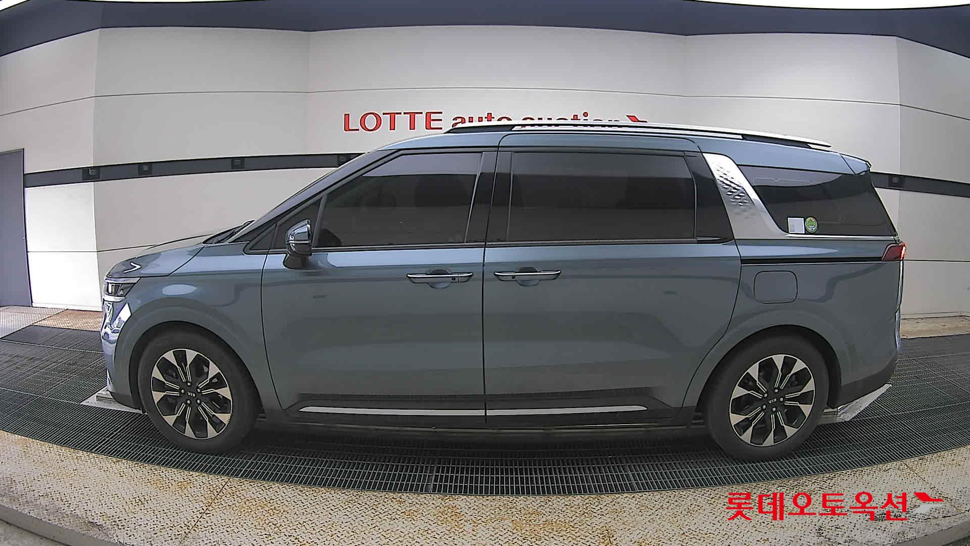 Kia Carnival 2021 - Image 13