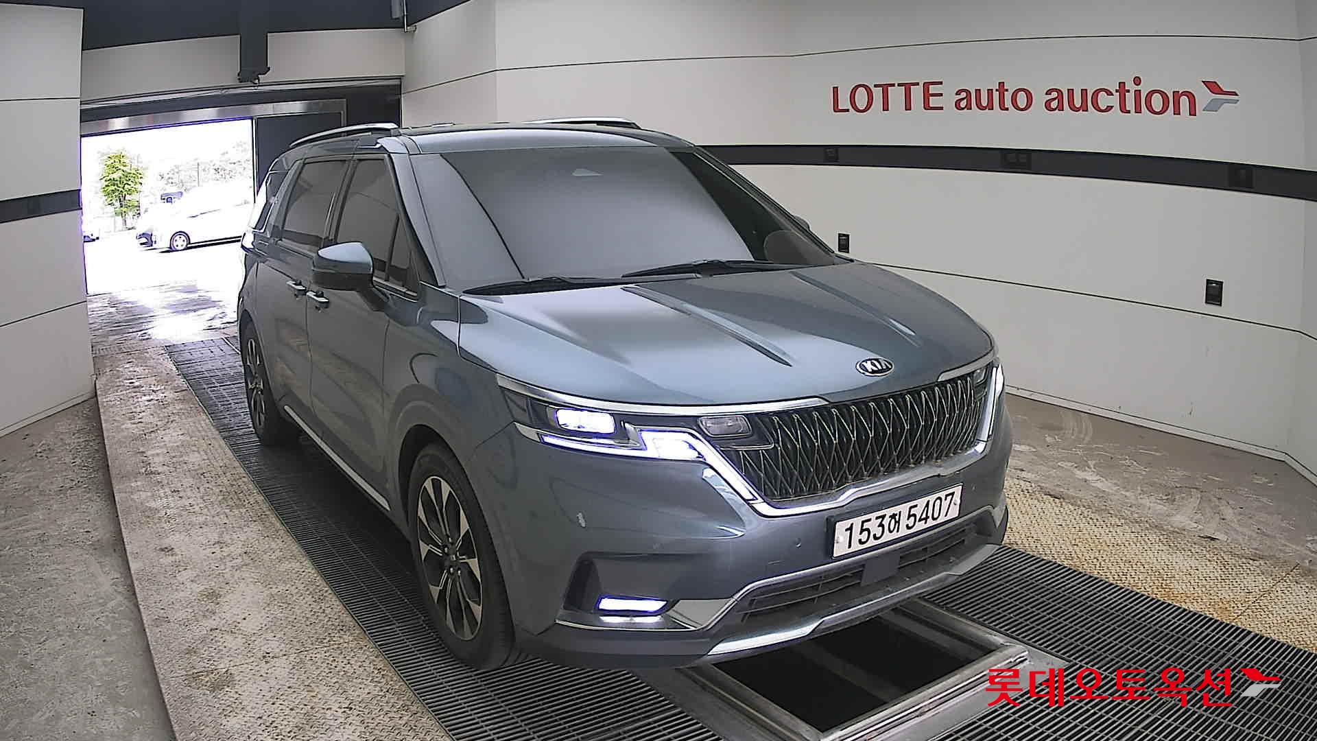 Kia Carnival 2021 - Image 24