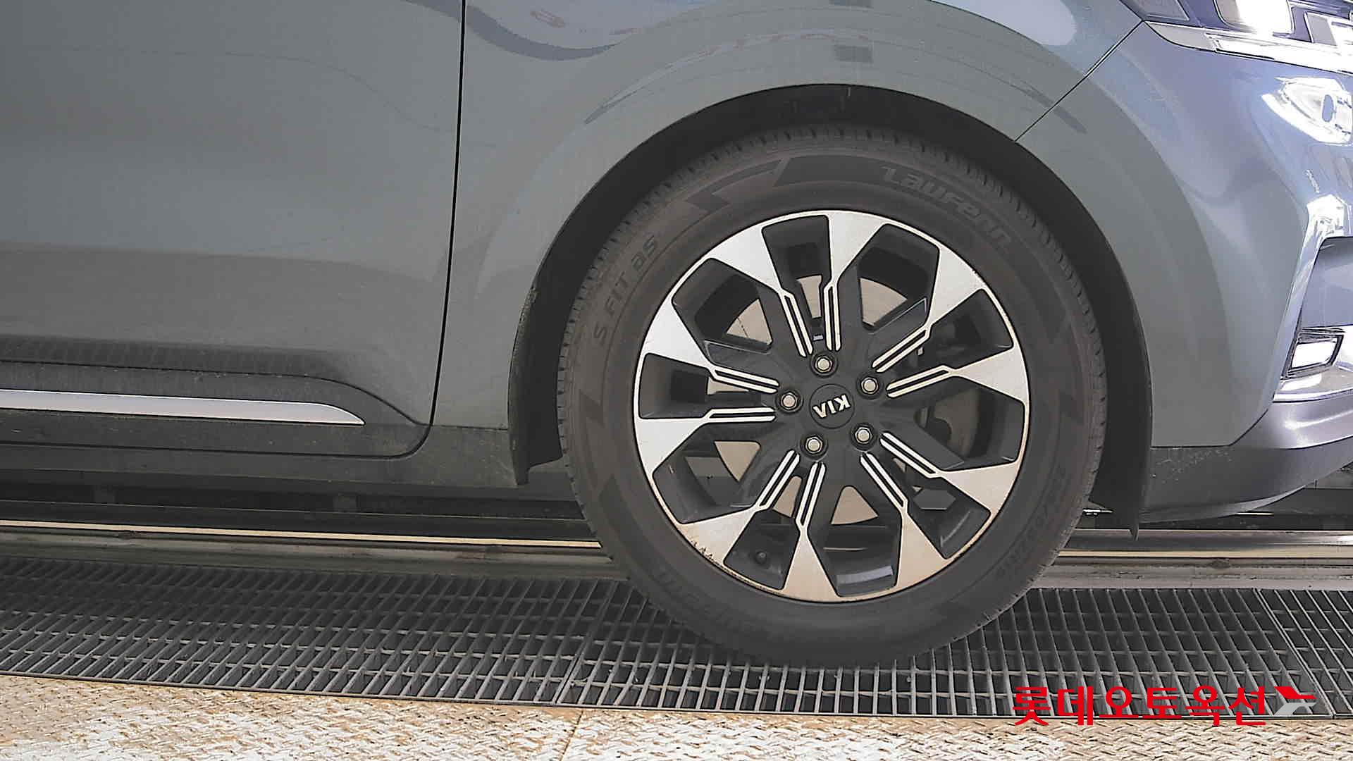 Kia Carnival 2021 - Image 27