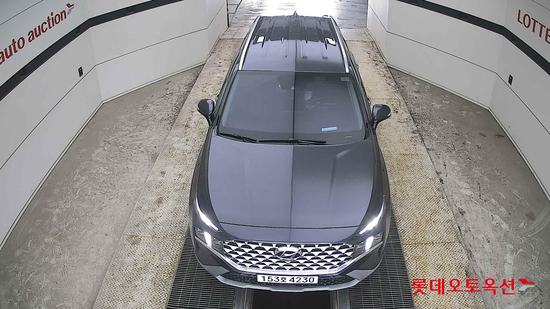 هيونداي سانتافي 2021 - صورة 7