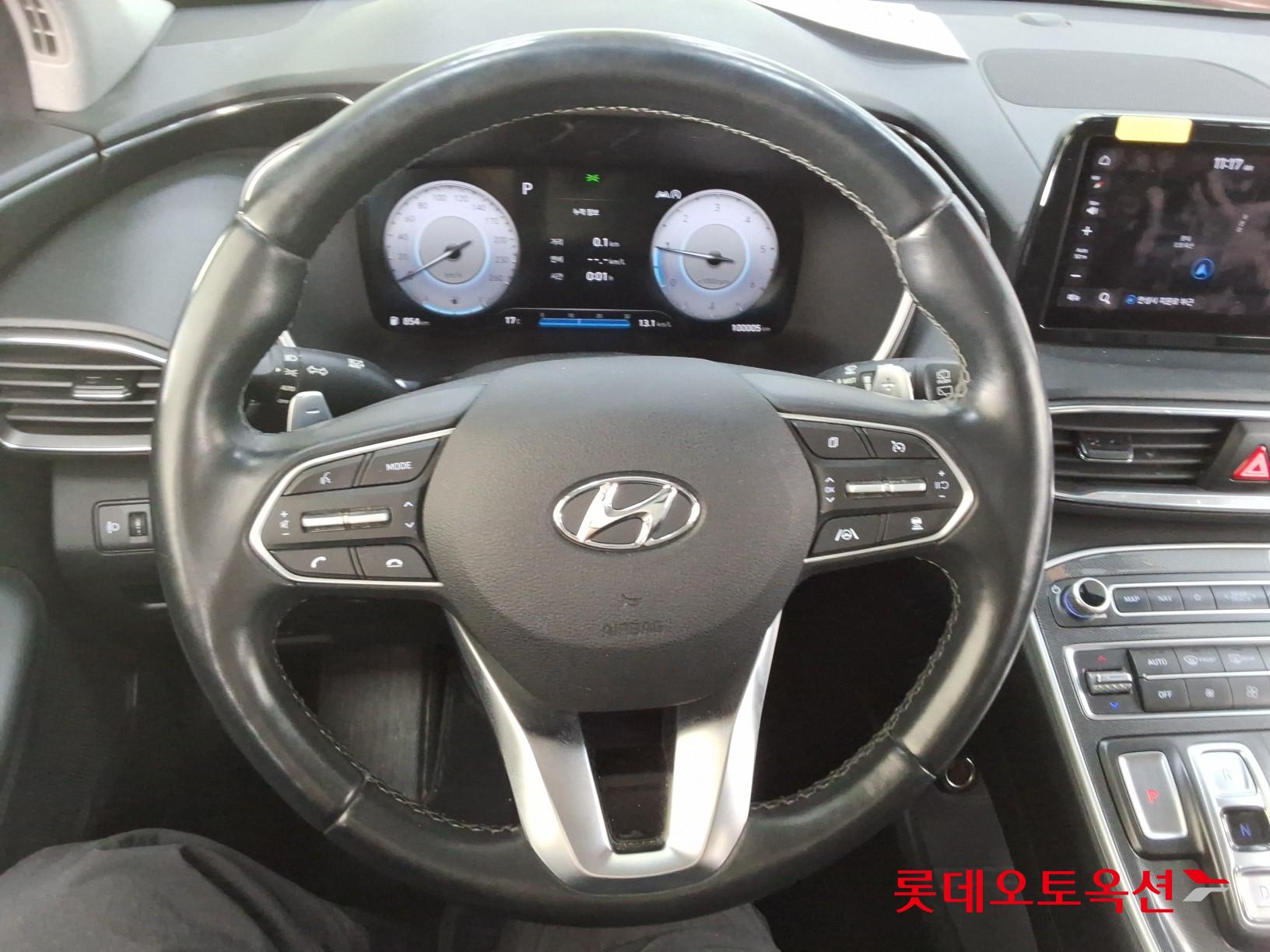 هيونداي سانتافي 2021 - صورة 30