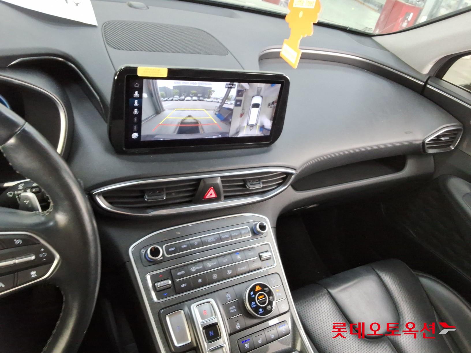 هيونداي سانتافي 2021 - صورة 31