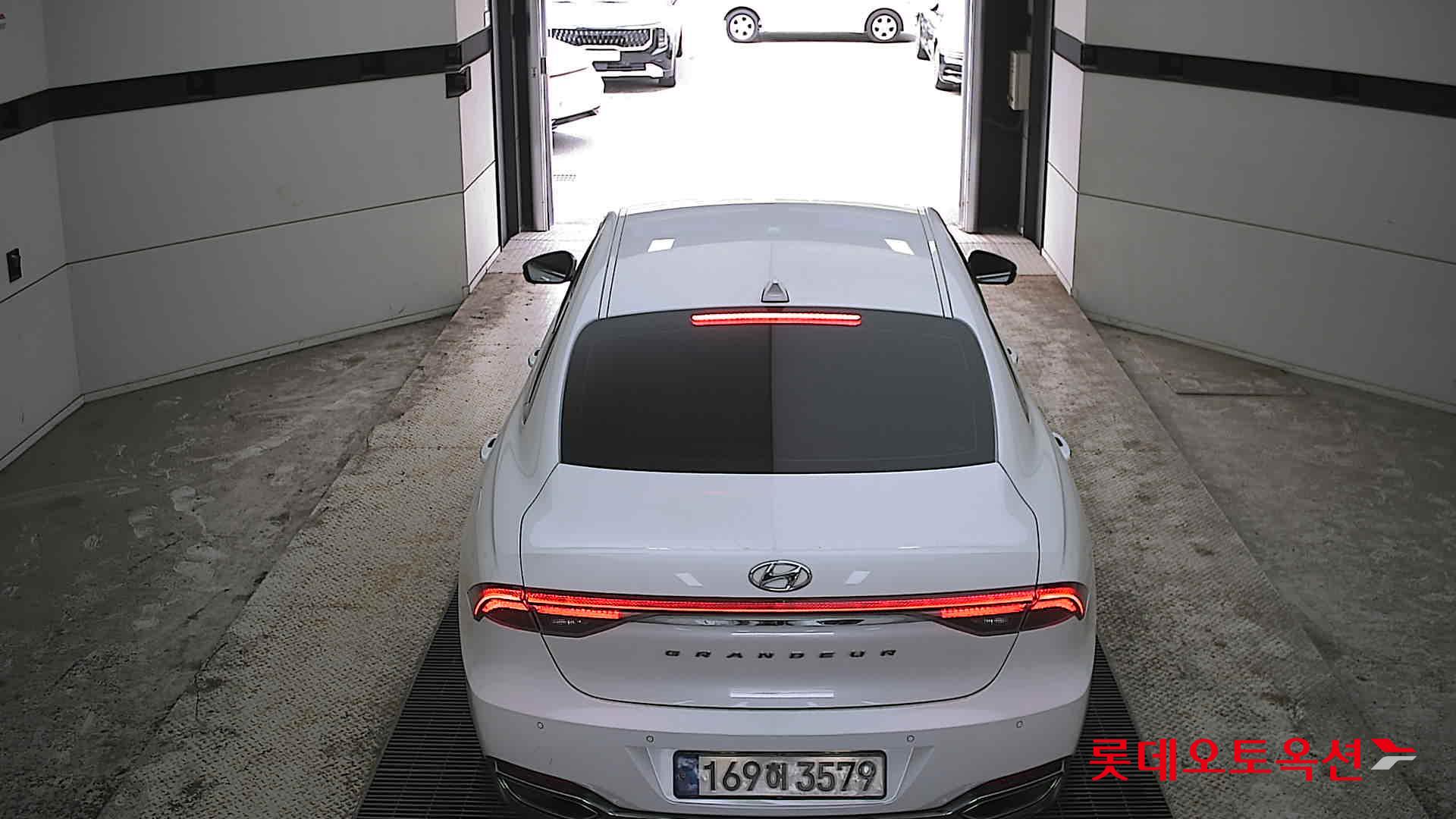 هيونداي جرانجر 2022 - صورة 17