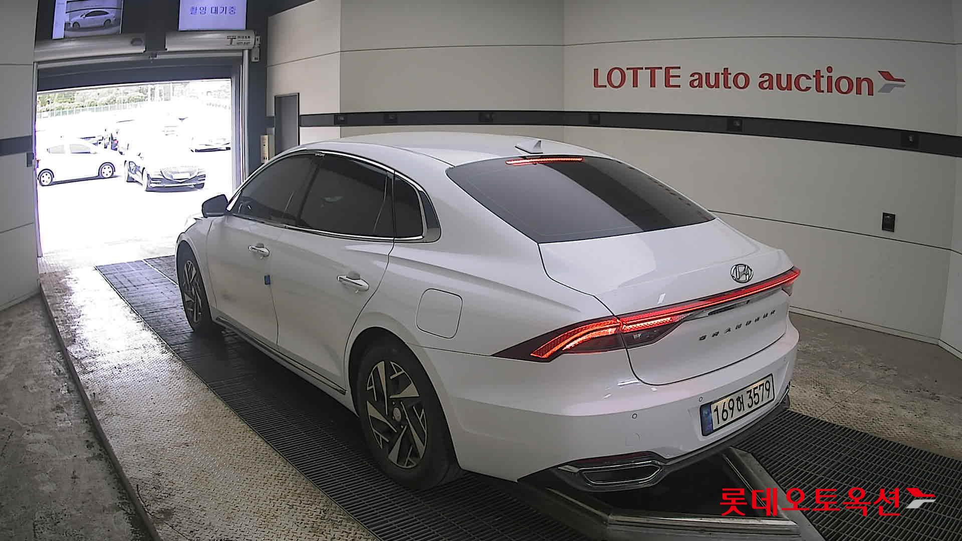 هيونداي جرانجر 2022 - صورة 4