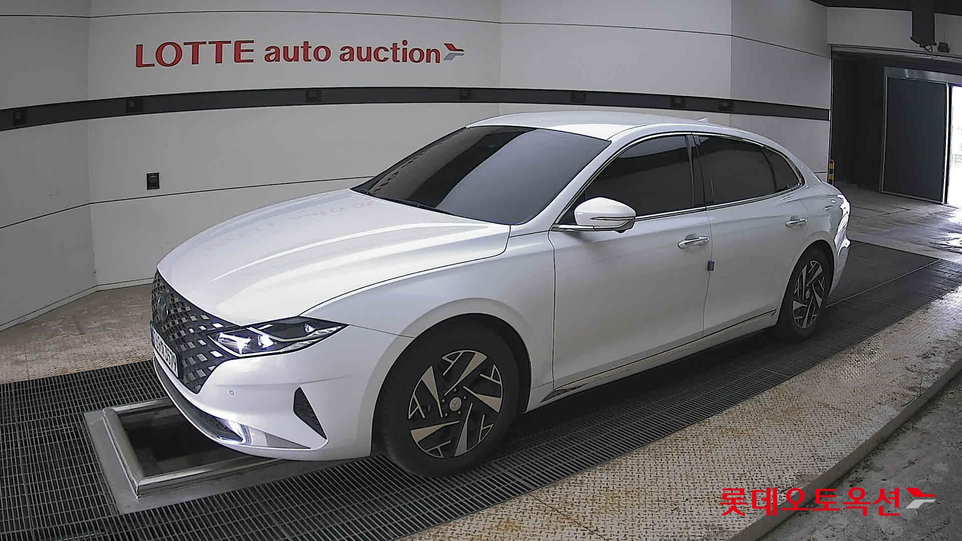 هيونداي جرانجر 2022 - صورة 11