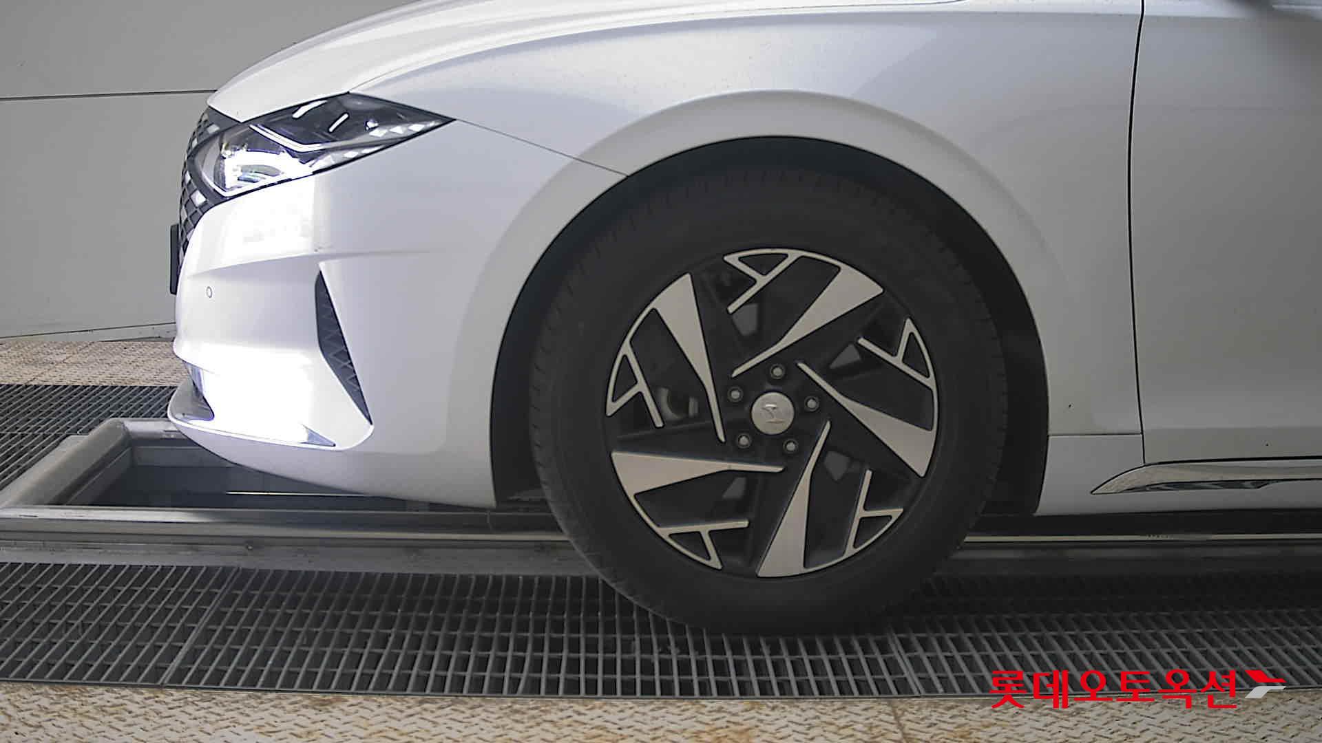 هيونداي جرانجر 2022 - صورة 25