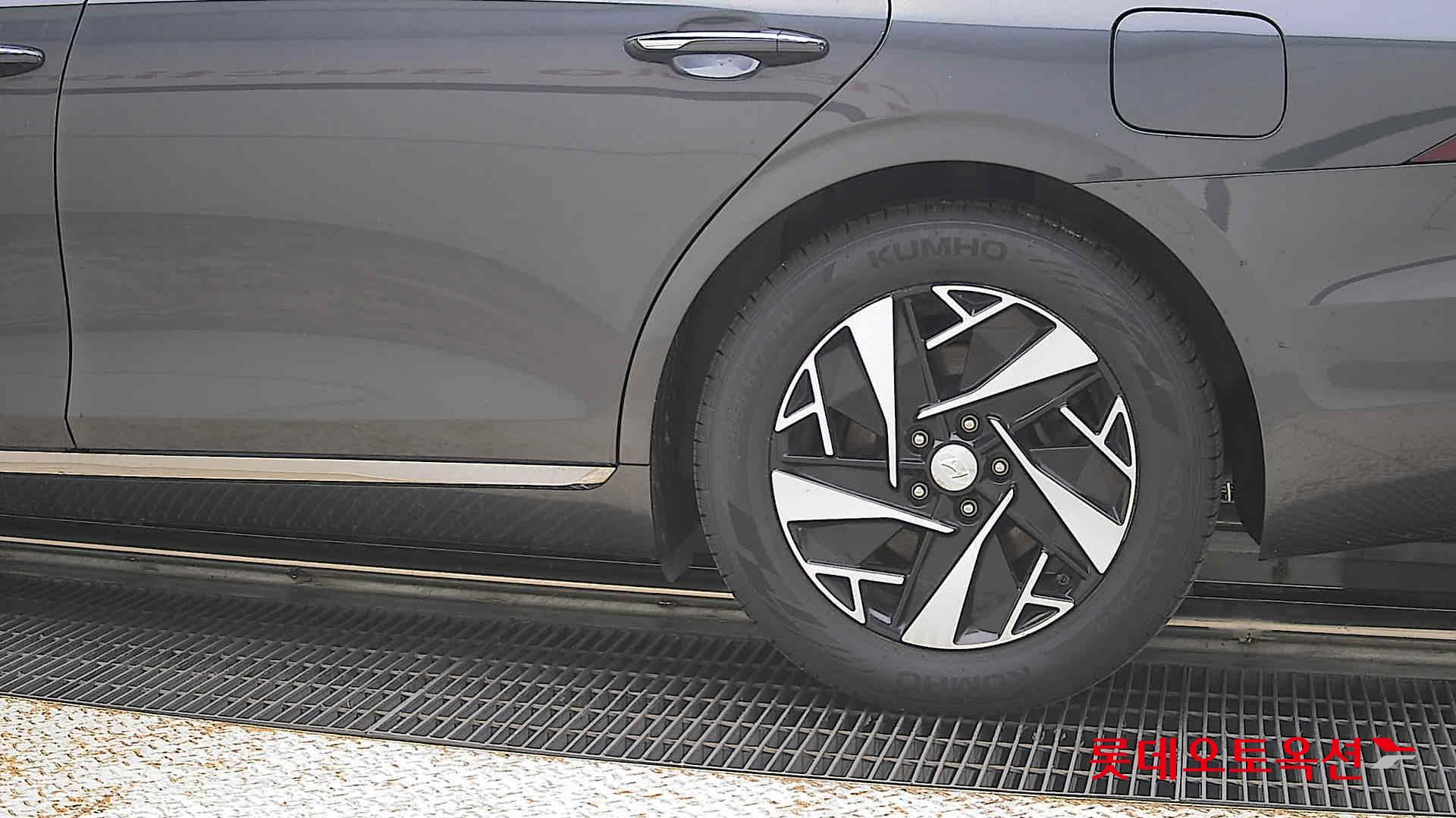 2022 - hyundai grandeur