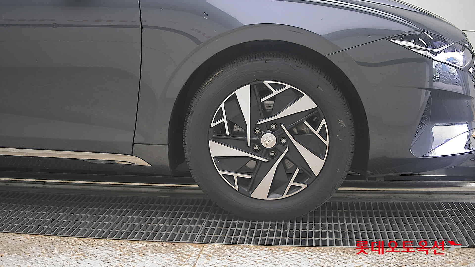 2022 - hyundai grandeur