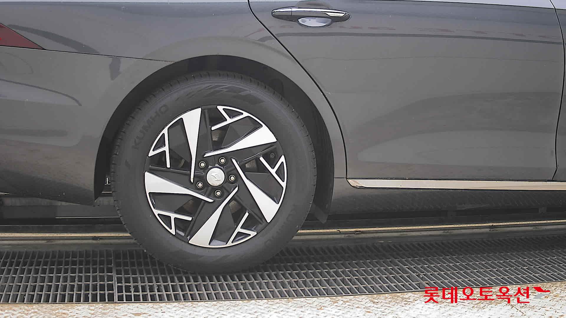 2022 - hyundai grandeur