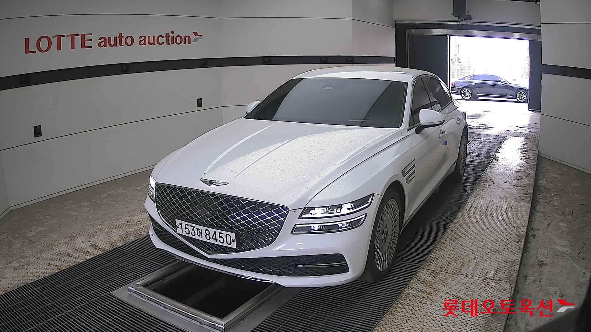 Genesis G80 2021 - Image 10