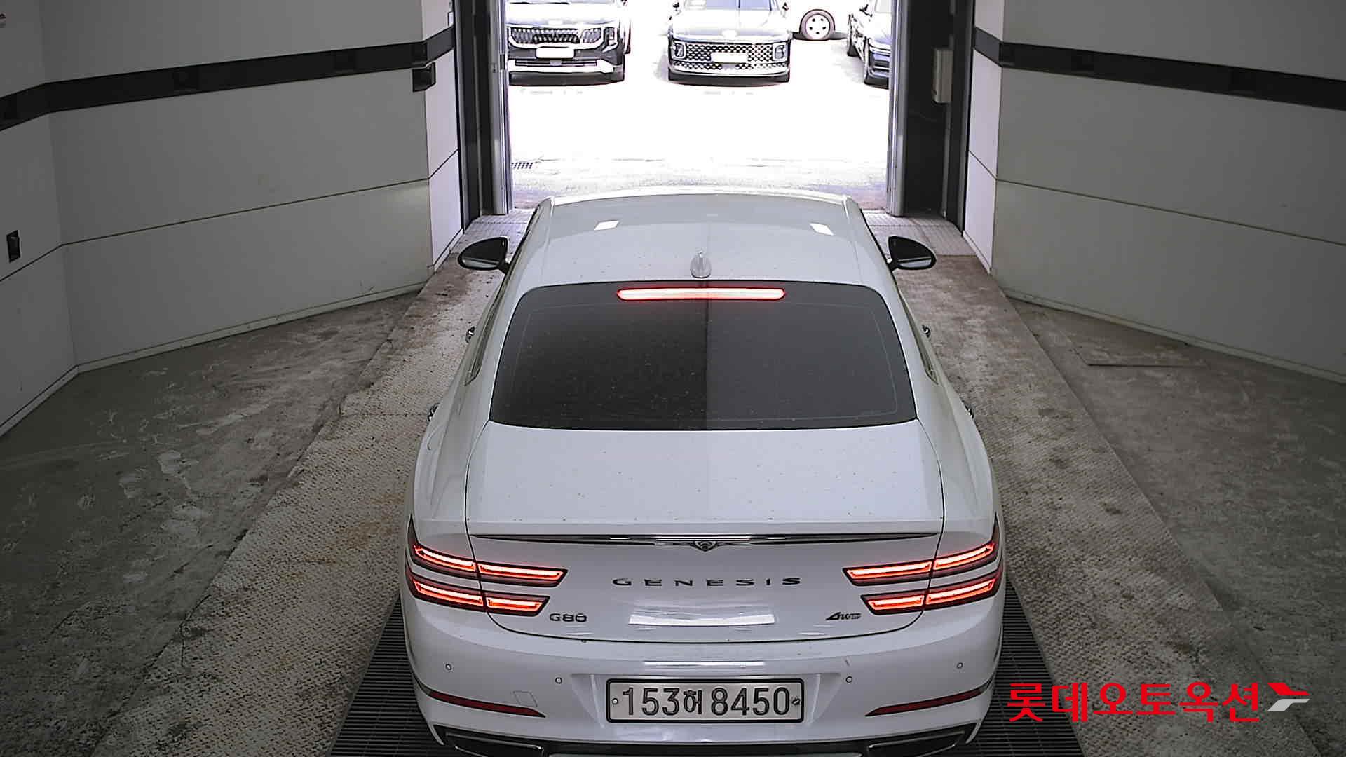 Genesis G80 2021 - Image 17