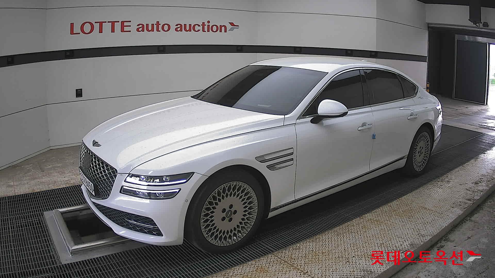 Genesis G80 2021 - Image 11