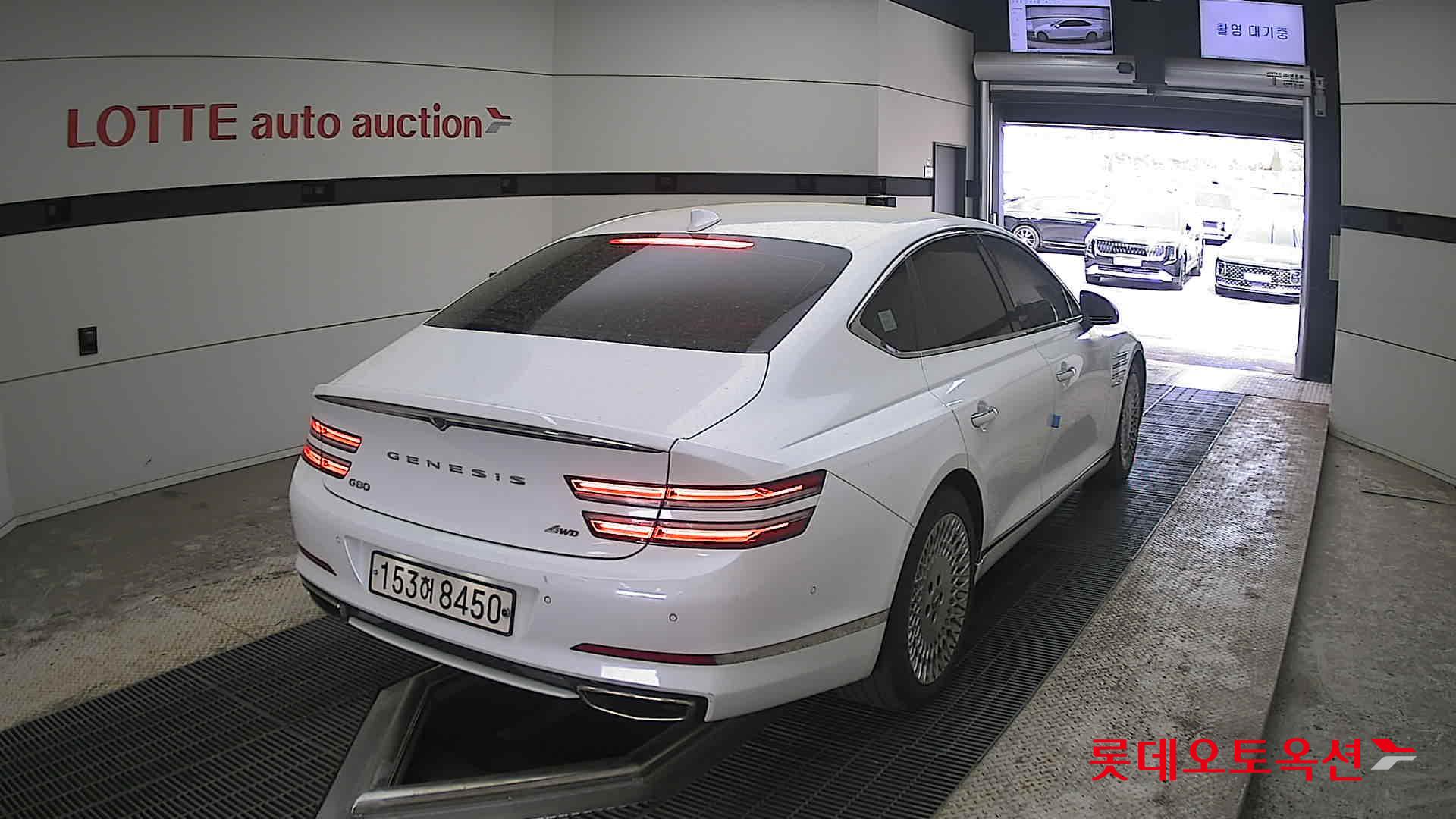 Genesis G80 2021 - Image 18