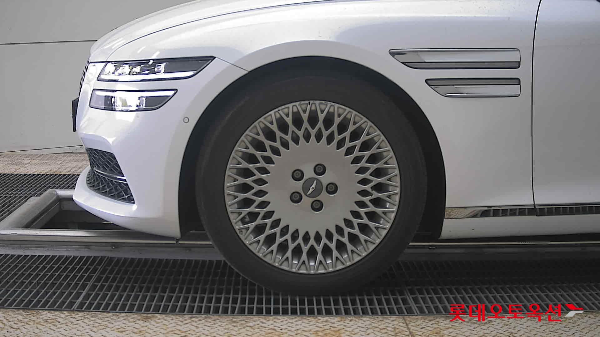 Genesis G80 2021 - Image 25