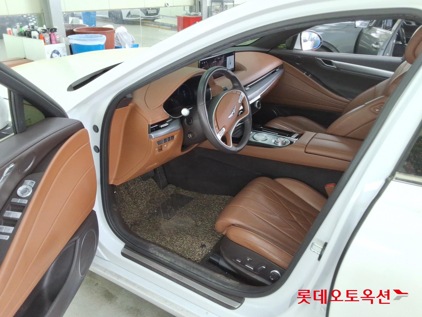 Genesis G80 2021 - Image 35