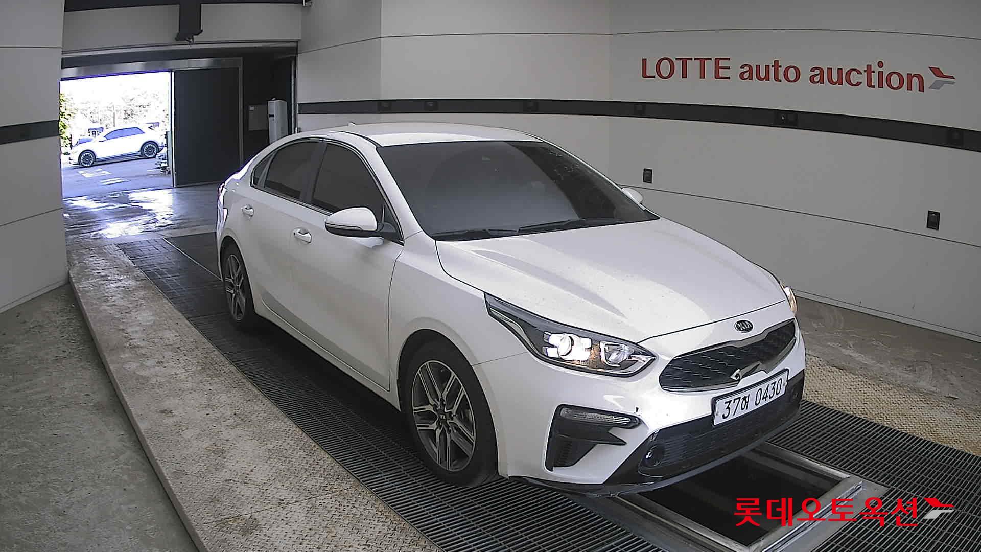 Kia K3 - 6