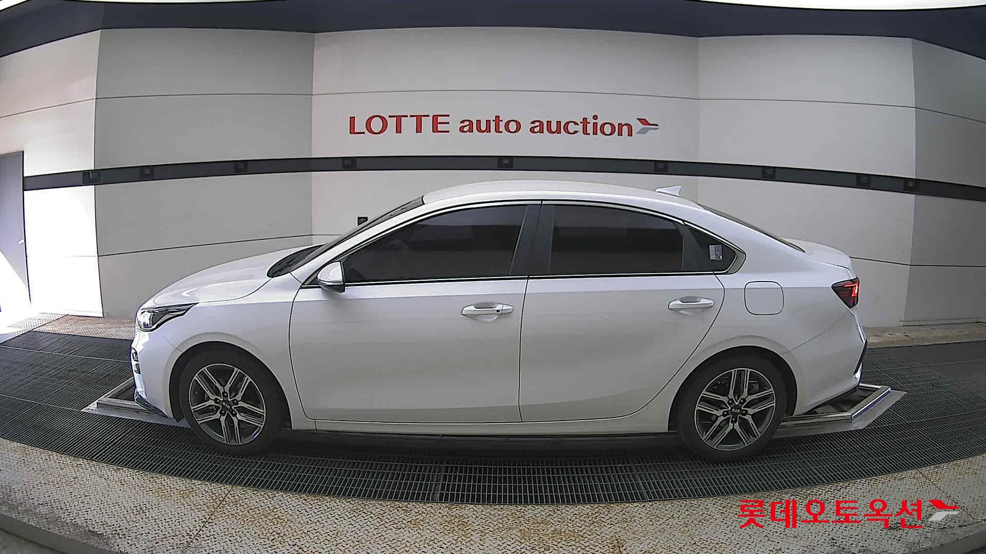 Kia K3 - 13